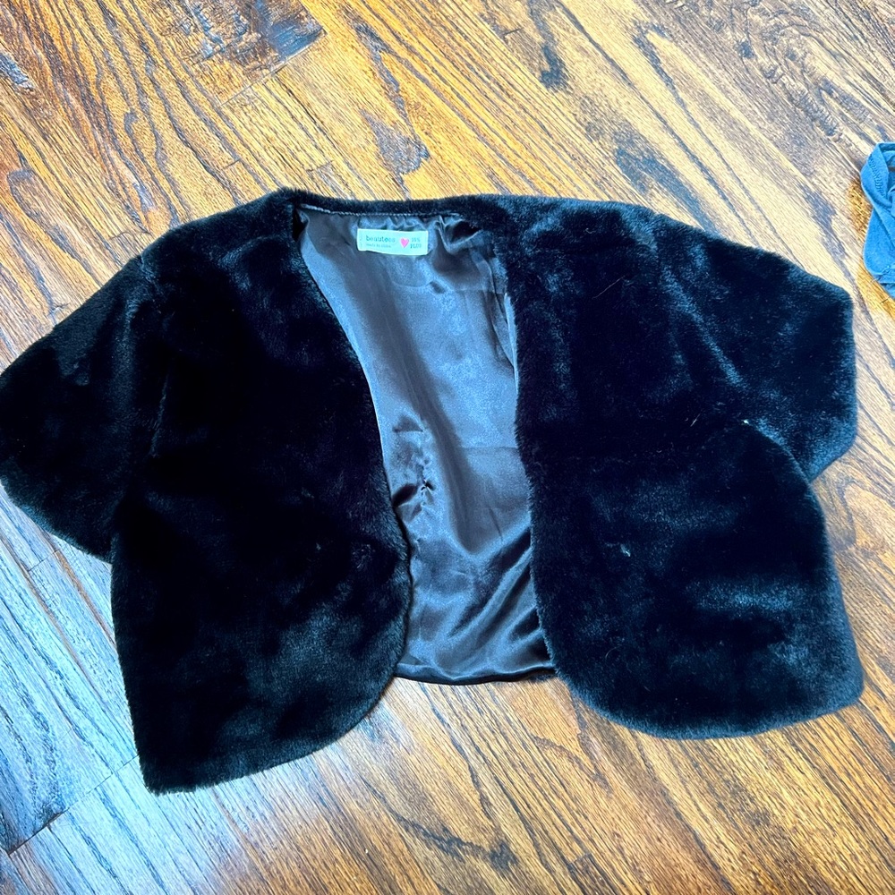 Beautees Short Fur jacket
